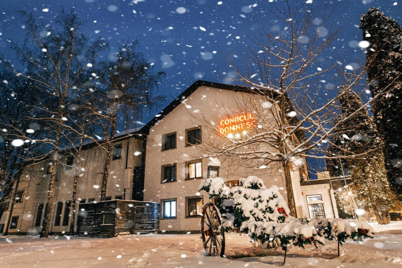Conacul Domnesc Hotel Scheia Exterior foto