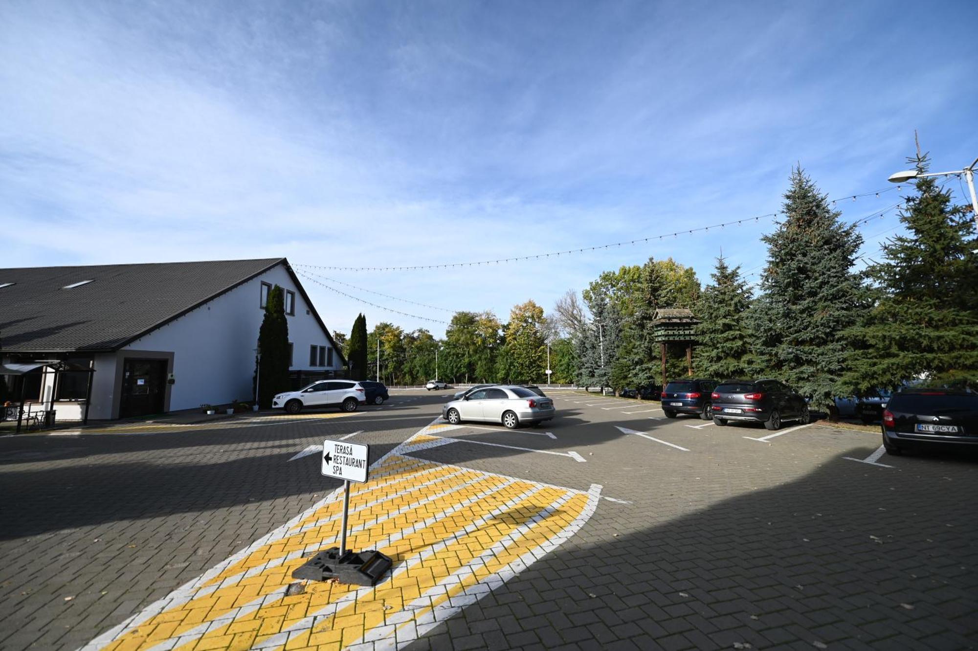 Conacul Domnesc Hotel Scheia Exterior foto